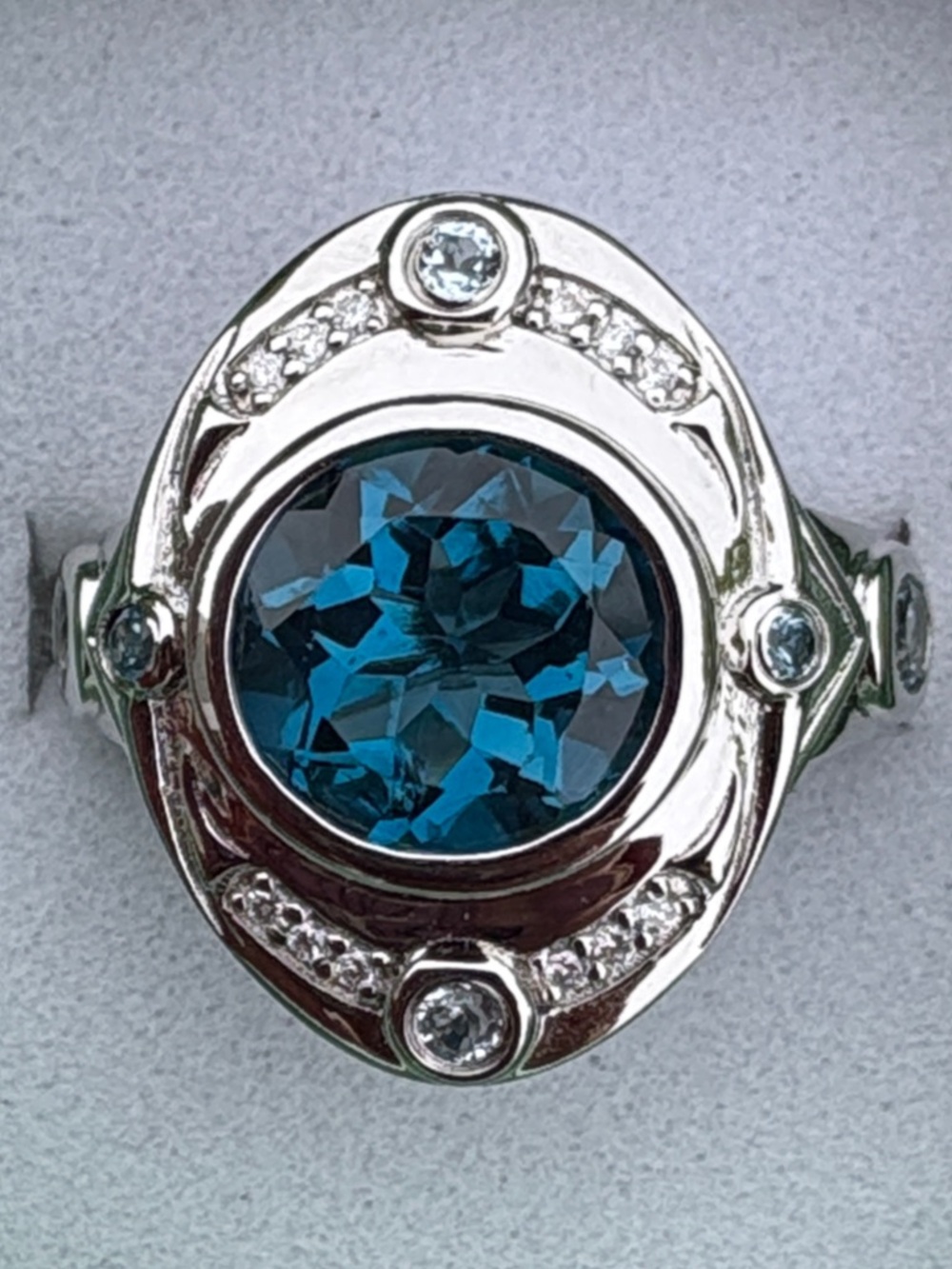 Jillian Samuels Sterling Silver London Blue Topaz Ring Size 6 Diamonds NEW 7G